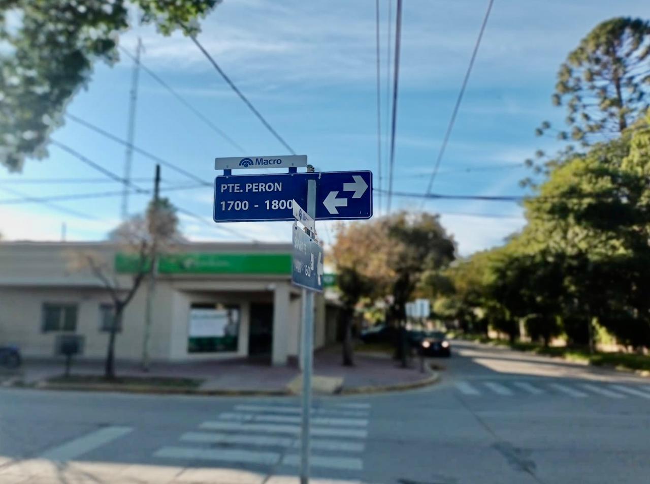 Cambio de nombre de calle Perón: el proyecto no tiene los votos y sigue en comisión